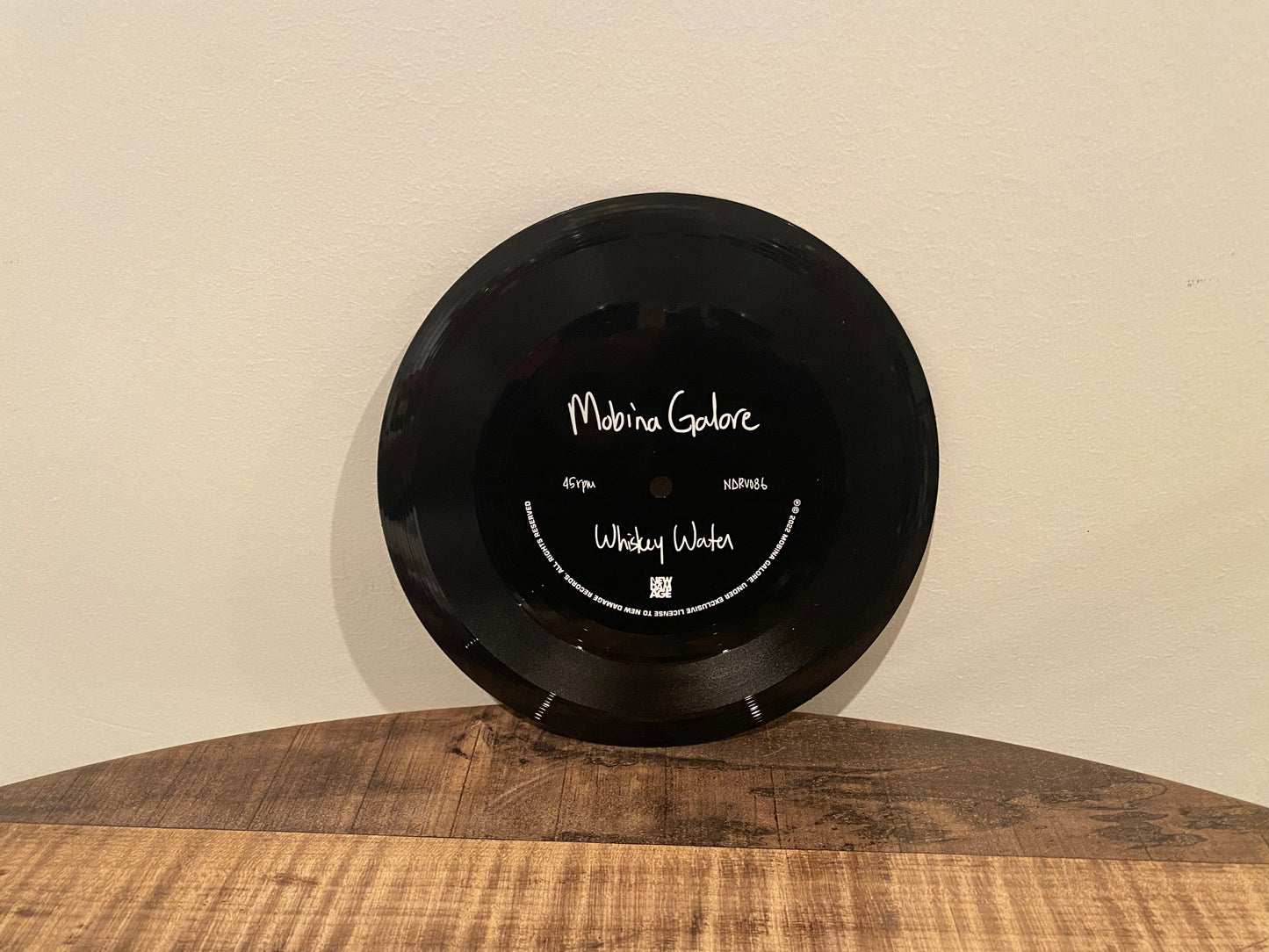 Mobina Galore - "Whiskey Water" flexi